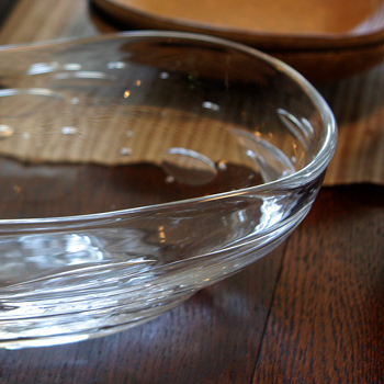 吹きガラスの横長鉢